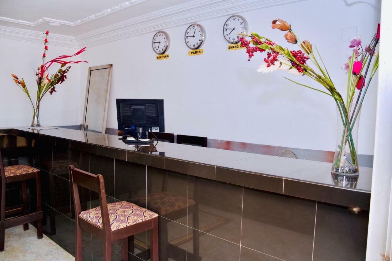 Hotel La Couronne Rw Yaoundé Εξωτερικό φωτογραφία