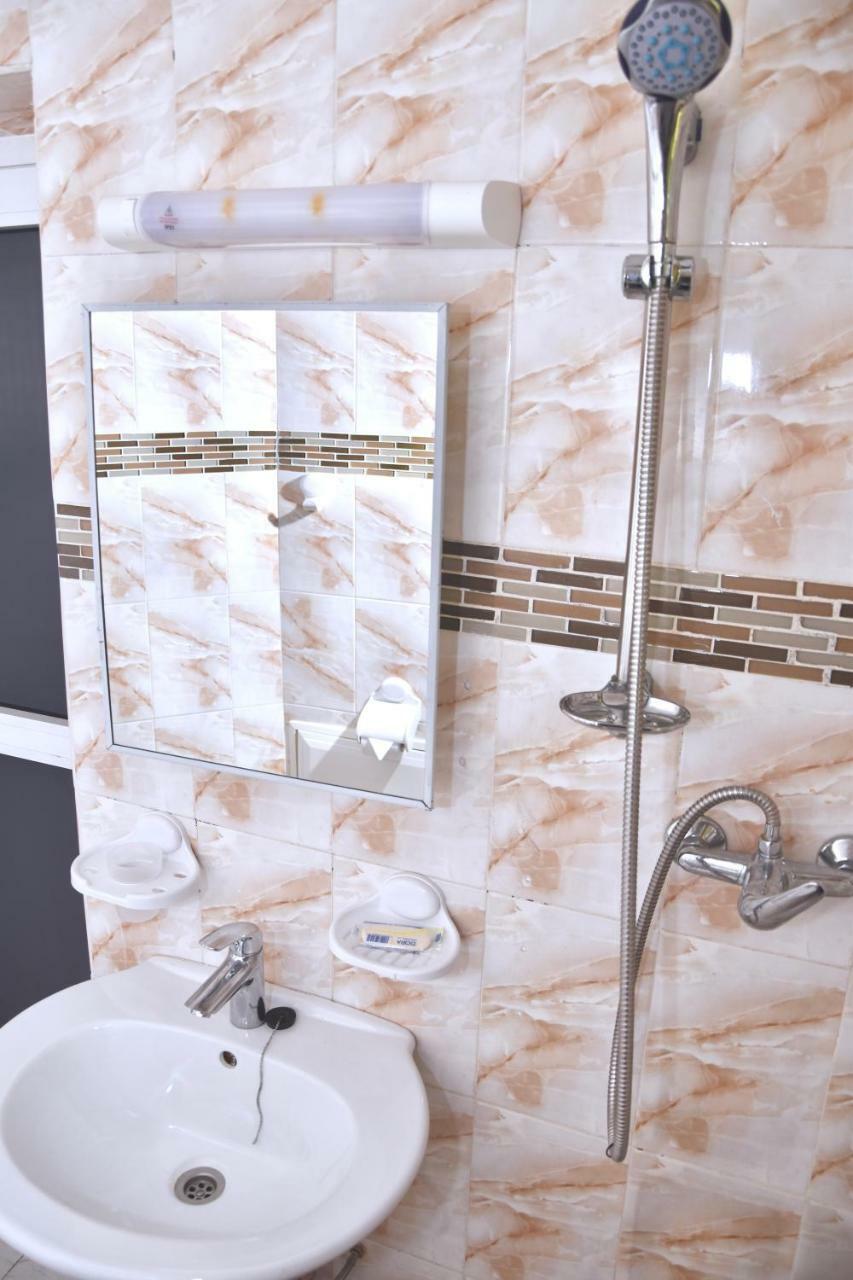 Hotel La Couronne Rw Yaoundé Εξωτερικό φωτογραφία