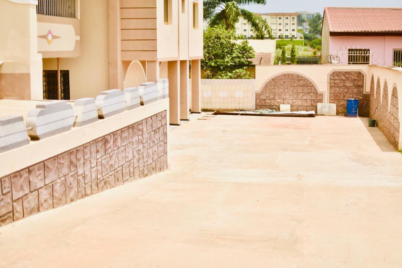 Hotel La Couronne Rw Yaoundé Εξωτερικό φωτογραφία